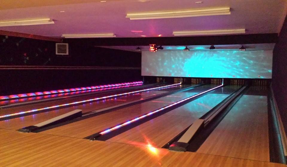 Candlepin bowling lanes at North Star Bowl