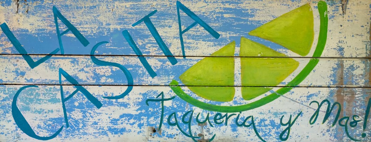 La Casita Taqueria y Mas sign