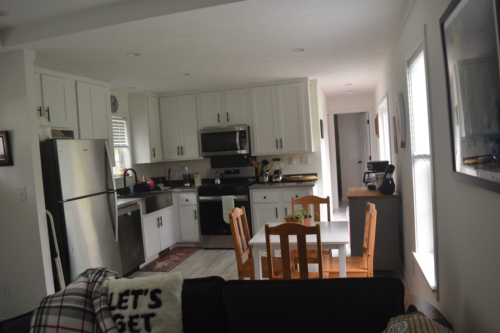 Unit B kitchen, alternate view