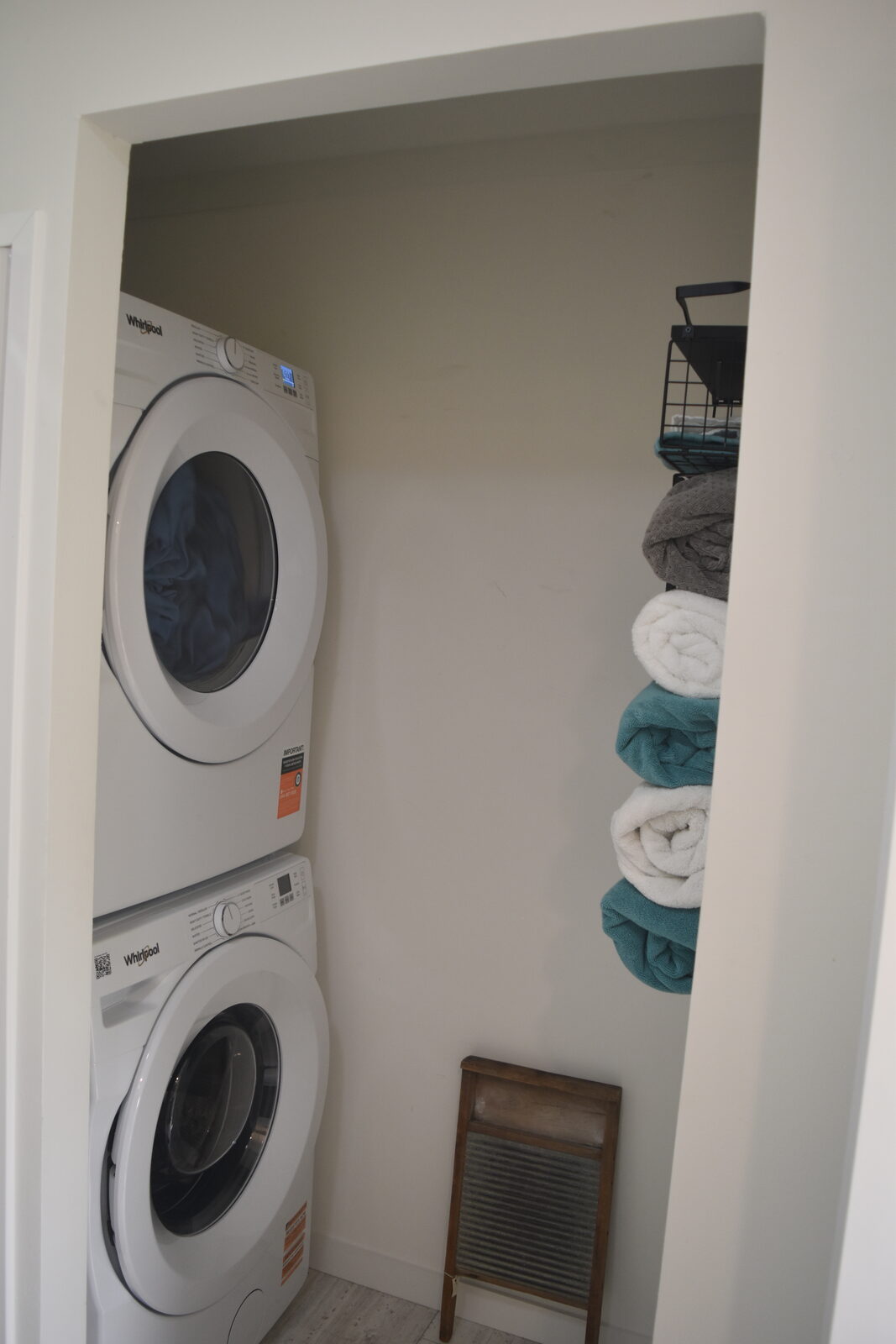 Unit B in-unit laundry