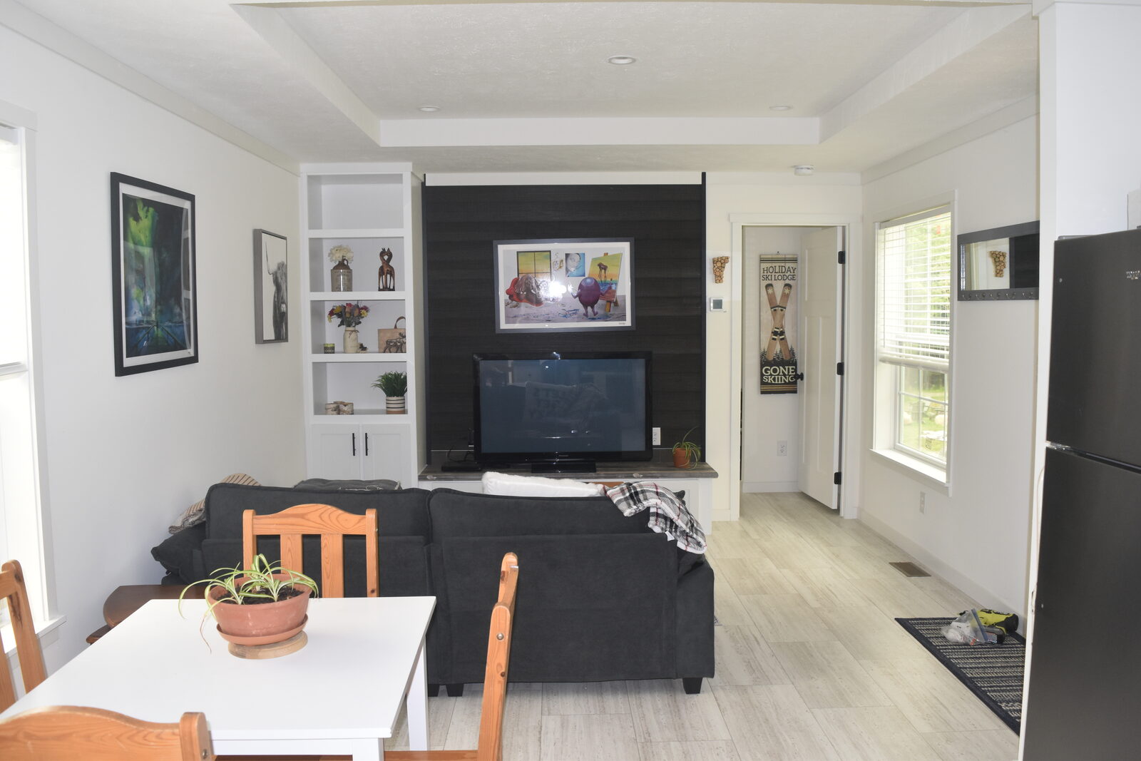 Unit B living room detail